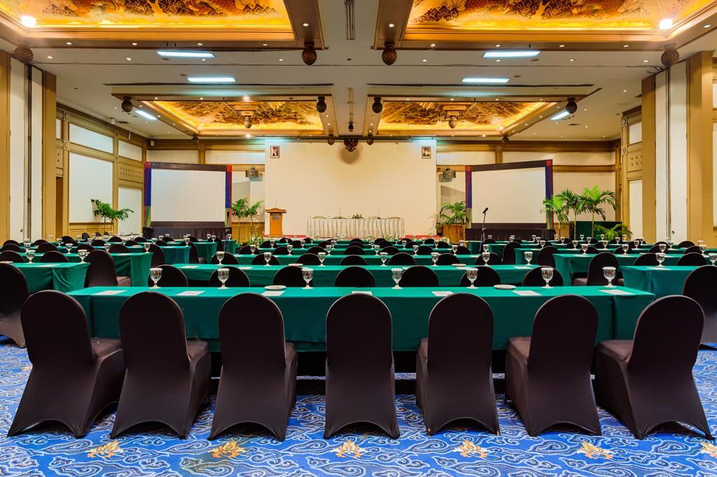 Hotel Sahid Jaya Lippo Cikarang Exterior foto